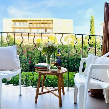 Private With Balcony בית אירוח סן טרופז