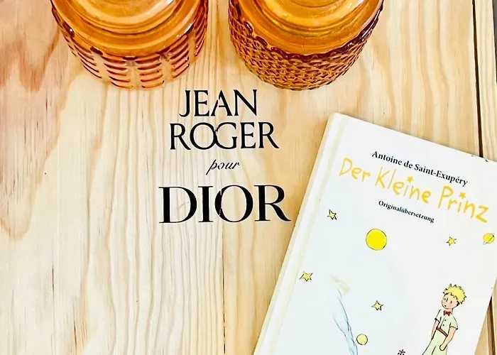 Private With Balcony Homestay Saint-Tropez